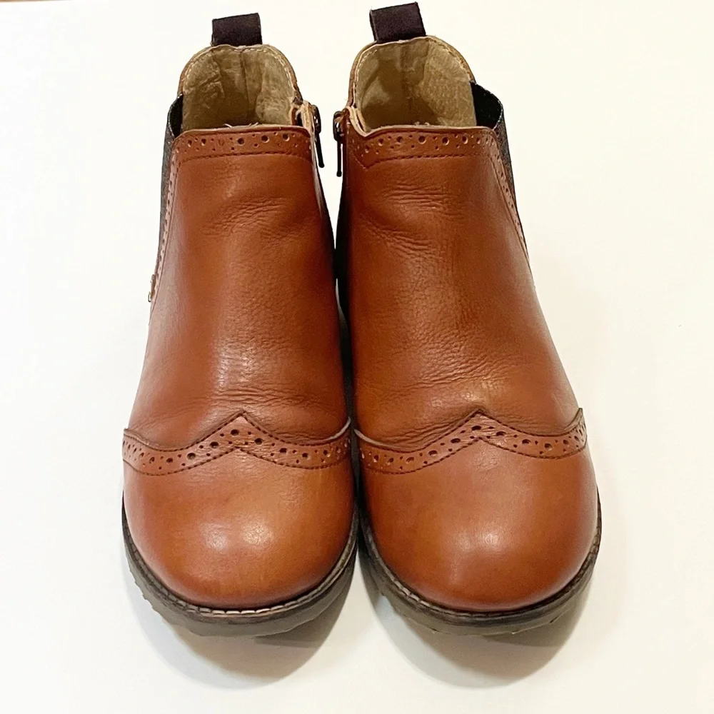 Mini Boden Brown Leather Brogue Chelsea Ankle Boots. Elastic Side. Youth 6